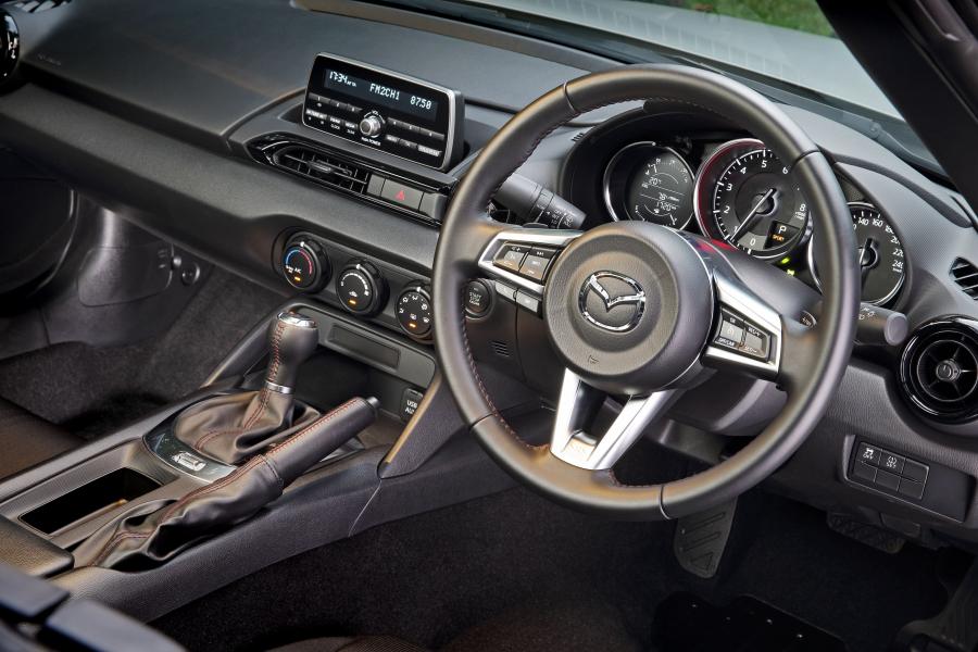  Mazda MX-5 2015 года  (AU) (фото 5 из 30)